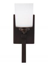 Generation Lighting 4130701EN3-710 - Kemal One Light Wall / Bath Sconce