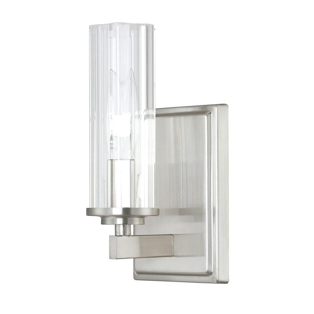 1 Light Sconce